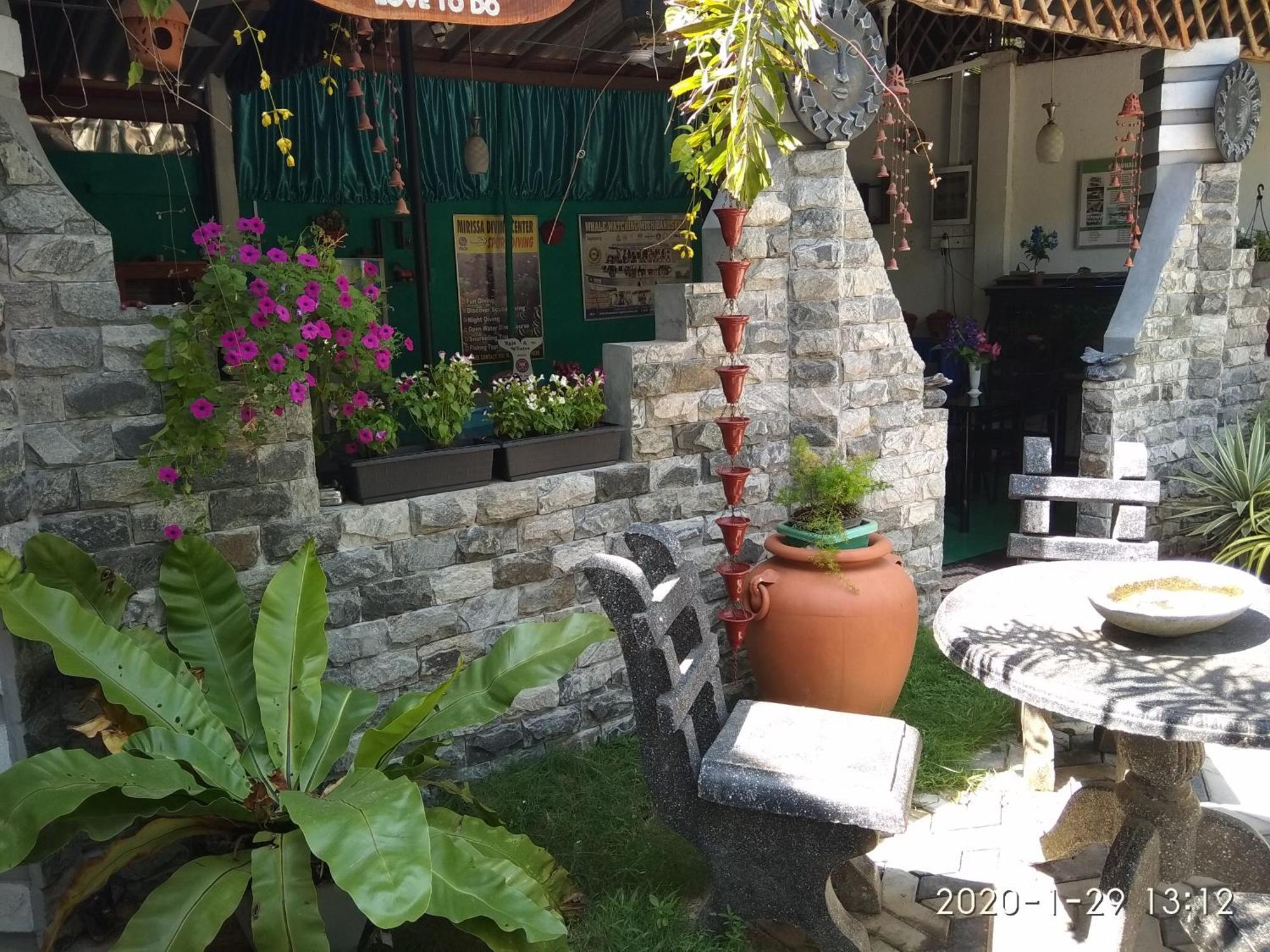 Awon Mirissa Hotel Exterior photo